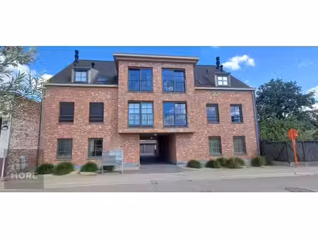 appartement te koop in eeklo met 1 slaapkamer