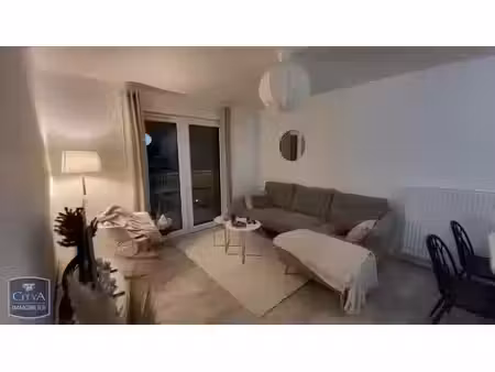 appartement à louer 2 pièces 43.9 m² - montlouis-sur-loire (37) - 640€