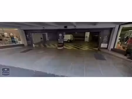 parking à louer - clermont-ferrand (63) - 92€