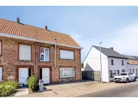 huis te koop in ichtegem met 2 slaapkamers