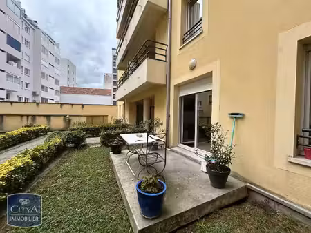 appartement à louer 2 pièces 39.82 m² - tarbes (65) - 480€