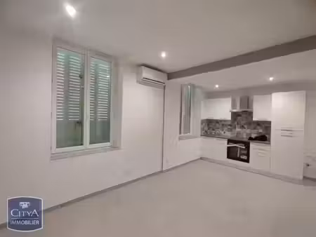 appartement à louer 4 pièces 74.39 m² - nîmes (30) - 750€