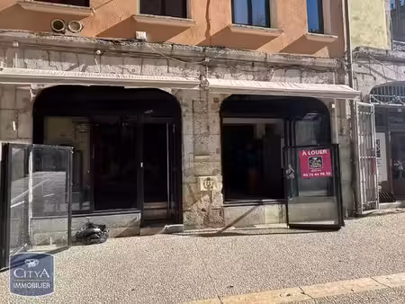 local commercial à louer - grenoble (38) - 1 070€