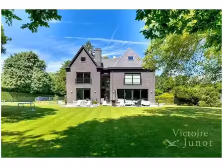 villa à louer avec garage et terrasse   rhode-saint-genèse (vbe71081)