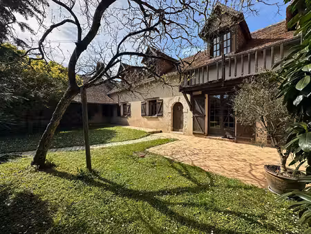 achat maison 8 pièces 170m²