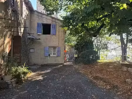 vente appartement 3 pièces 46 m² à montfuron (04110)  45 000 €