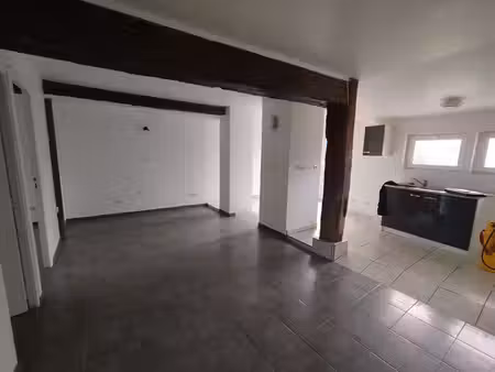 location appartement 3 pièces 55m²