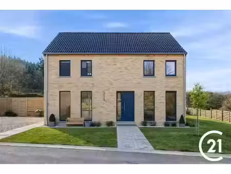 maison à vendre avec jardin et 3 chambres   mont (vbe71054)
