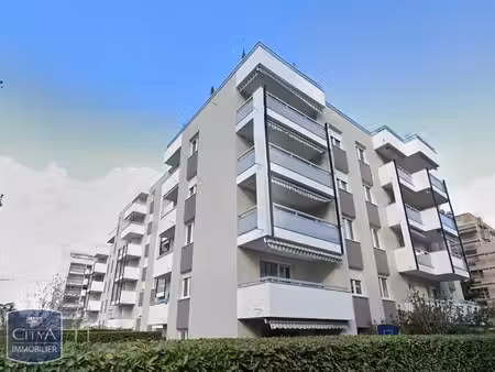location appartement 1 pièce 31m² lyon 8ème