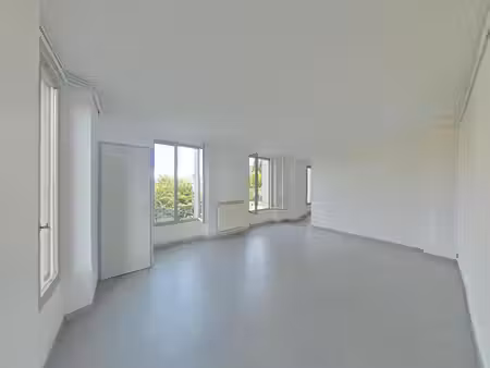 location appartement 3 pièces 61m² romans sur isere 26100