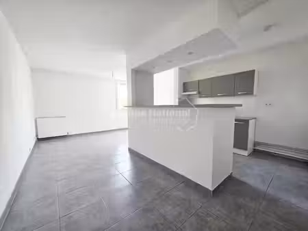 vente appartement 2 pièces 46 m² à miramas (13140)  104 900 €