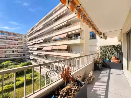 nice – gambetta – résidence la toison d’or - calme absolu - studio/2 pieces - 40 m² - terr