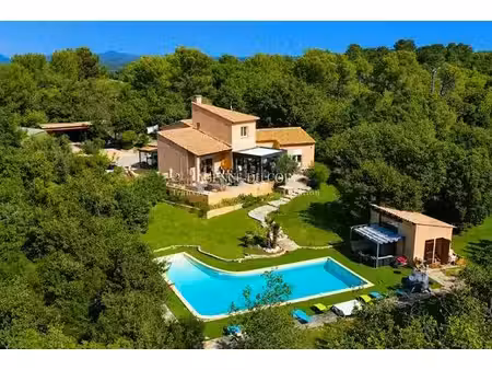 villa de luxe en vente tourves  france