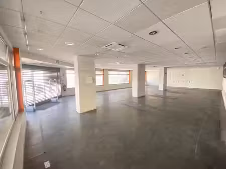 location bureaux annemasse 74100 380m²