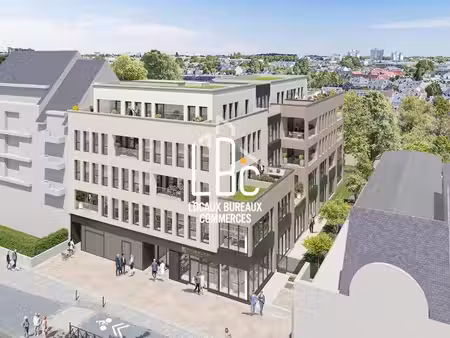location bureaux 147m²