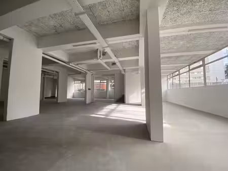 location bureaux paris 75013 380m² à 940m²