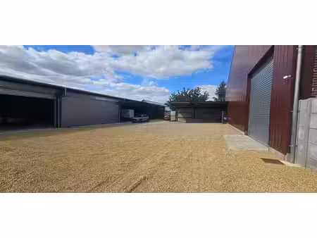 vente local d’activités roye 80700 470m²