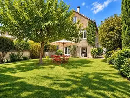 vente maison à nantes saint-donatien (44000) : à vendre / 231m² nantes saint-donatien