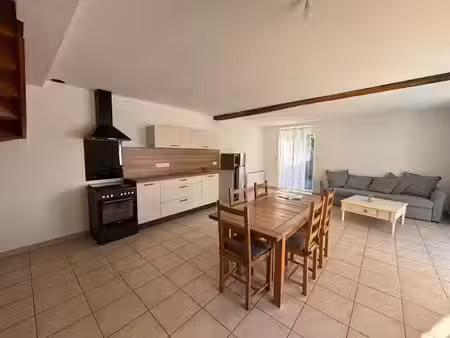 location maison 4 pièces 95.19 m² à saint-aubin-des-châteaux (44110)  775 €