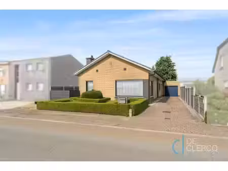 huis te koop in lochristi met 3 slaapkamers