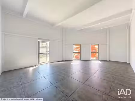 location locaux professionnels 0 pièces 39 m² à saint-pierre-du-perray (91280)  750 €