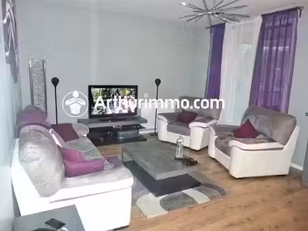 location appartement 3 pièces 65 m2 à moissy-cramayel