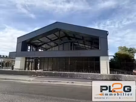 location locaux professionnels 0 pièces 458 m² à salon-de-provence (13300)  5 725 €