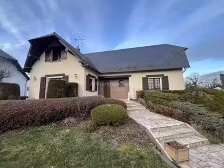vente maison 8 pièces 200 m2 à gournay-en-bray