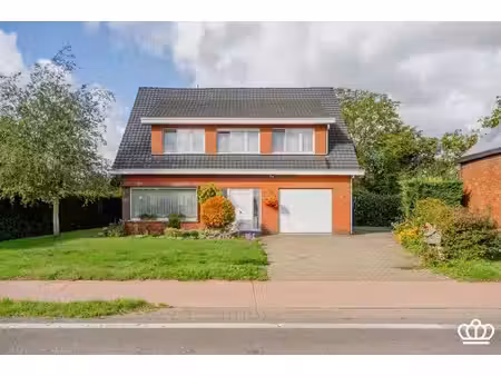 huis te koop in kalmthout met 4 slaapkamers