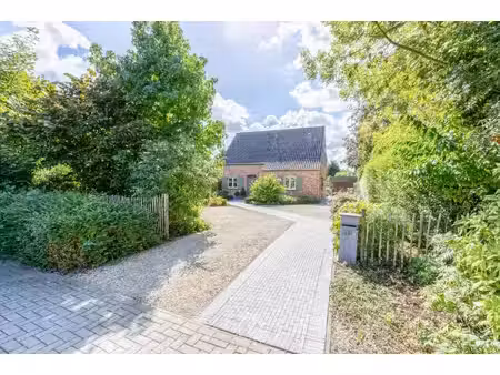 huis te koop in sinaai-waas met 4 slaapkamers