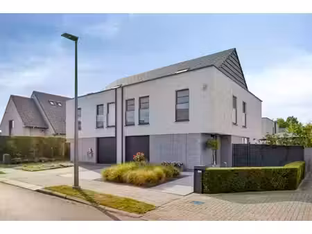 huis te koop in peutie met 4 slaapkamers