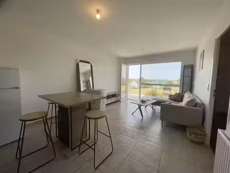 location appartement 2 pièces 45m2 olemps 12510 - 650 € - surface privée