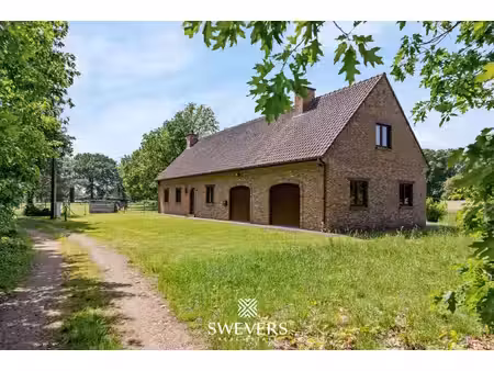 huis te koop in beringen met 4 slaapkamers