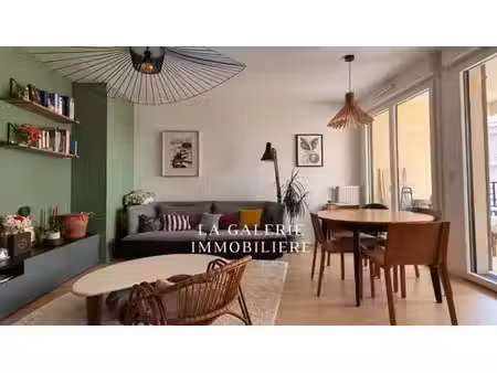 appartement de luxe de 2 chambres en vente à puteaux  france