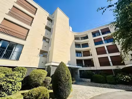 appartement de 3 pièces de luxe en vente à nogent-sur-marne  france