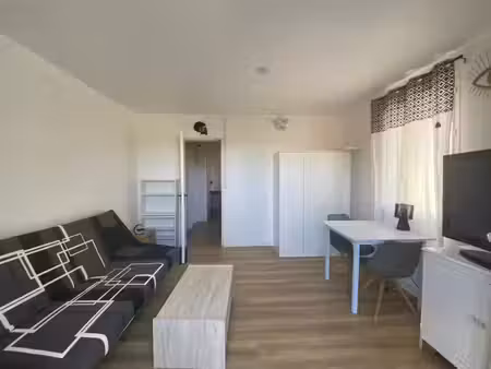 location appartement 1 pièce 26 m² à ciré-d’aunis (17290)