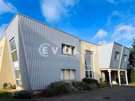 location bureaux savigny le temple 77176 256m²