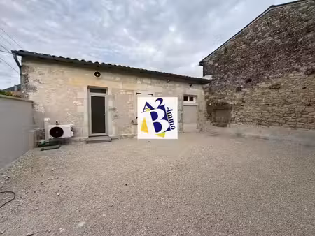 maison entièrement rénovée meublée
