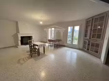 location maison 4 pièces 97 m² à sorgues (84700)
