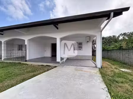 dpt guyane  à louer rémire-montjoly maison jumelée t3 bis de 80 m2
