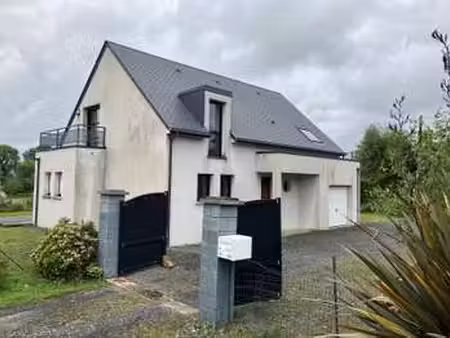 location maison au val-saint-père (50300) : à louer / 113m² le val-saint-père