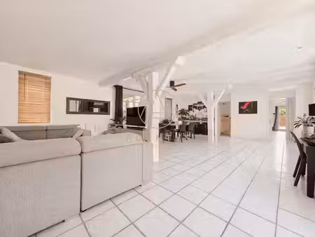vente maison 8 pièces 219.8 m² à noisy-le-grand (93160)  599 000 €