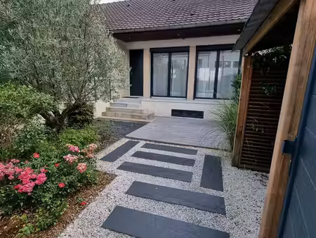 location maison 6 pièces 166m² saclay 91400