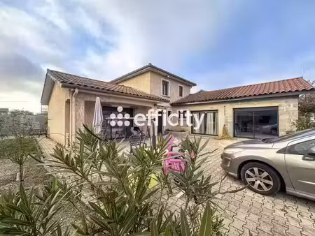 vente maison 5 pièces 180 m² à vaulx-en-velin (69120)  525 000 €