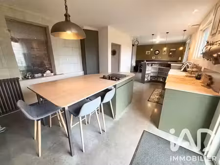 vente maison 9 pièces 215 m² à beaufort-en-vallée (49250)  364 000 €