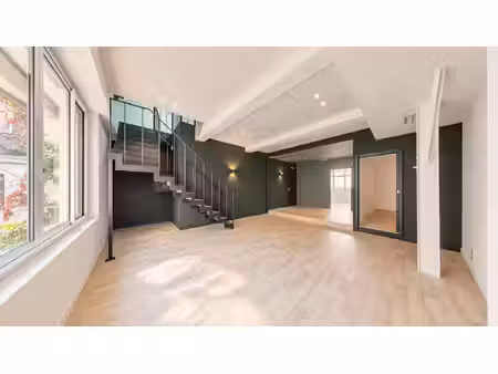 carmes – bureaux en duplex rénovés par architecte