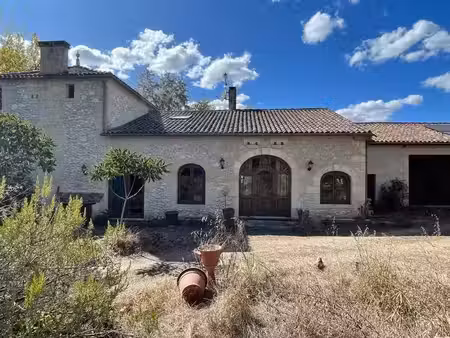 vente maison 9 pièces 255 m² à montcaret (24230)  366 000 €