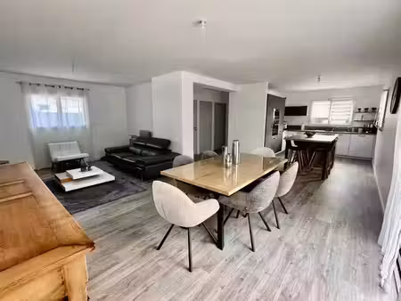 vente maison 4 pièces 115 m² à saint-renan (29290)  365 750 €