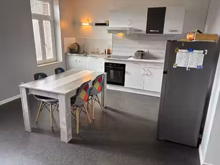 location appartement 4 pièces  64.00m²  renescure