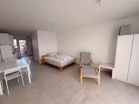 location appartement 1 pièce  33.20m²  les ponts